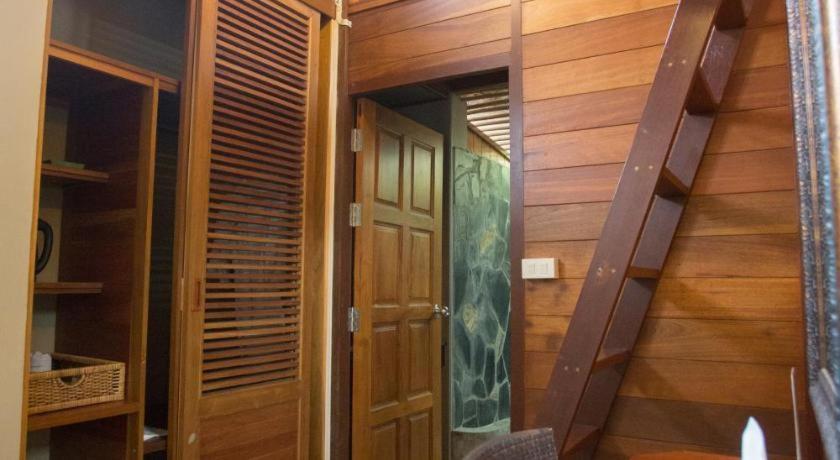 100 Islands Resort & Spa Surat Thani Exterior foto