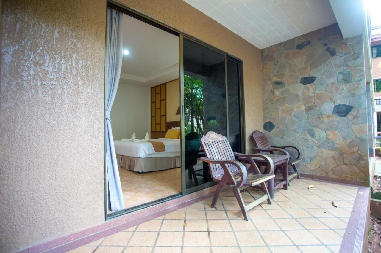 100 Islands Resort & Spa Surat Thani Exterior foto